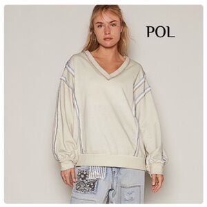 NWOT POL V-neck French Terry Top, Sz M